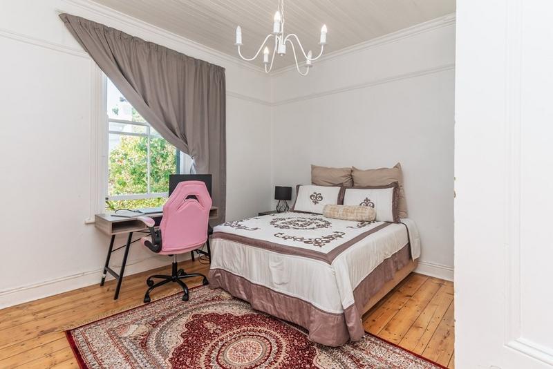 To Let 3 Bedroom Property for Rent in Kenilworth Western Cape